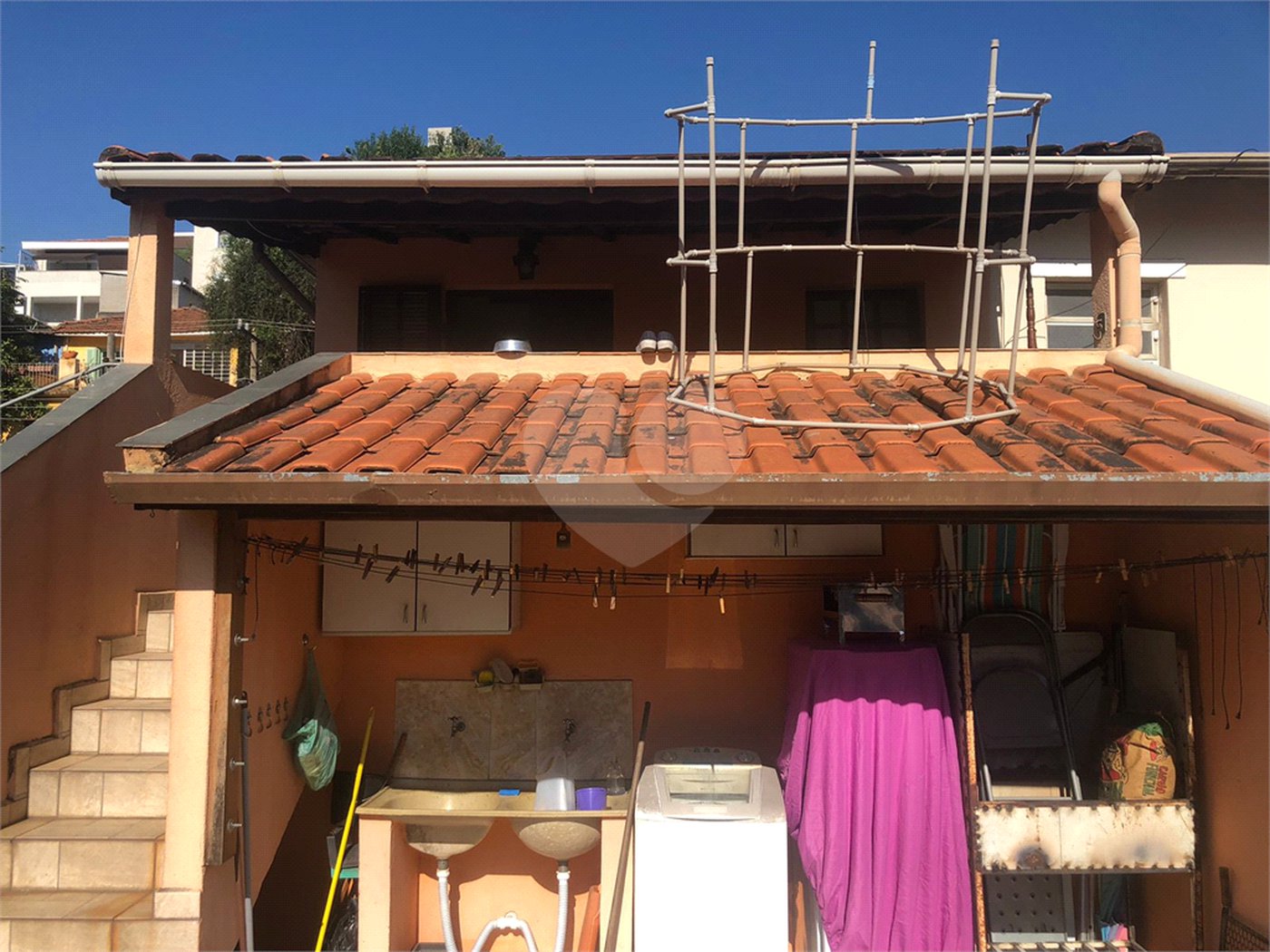 Sobrado à venda com 4 quartos, sendo 1 suíte, em Sumaré, São Paulo, SP