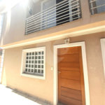 Casa à venda com 3 quartos, sendo 1 suíte, no condomínio Apeu, São Paulo - SP