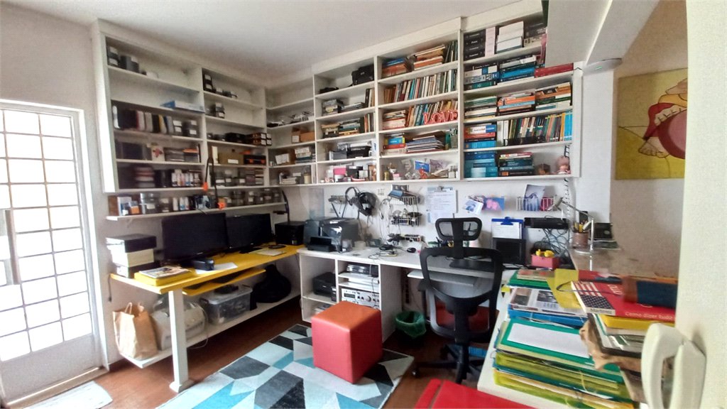 Sobrado à venda com 3 quartos, sendo 1 suíte, em Vila Gomes, São Paulo, SP
