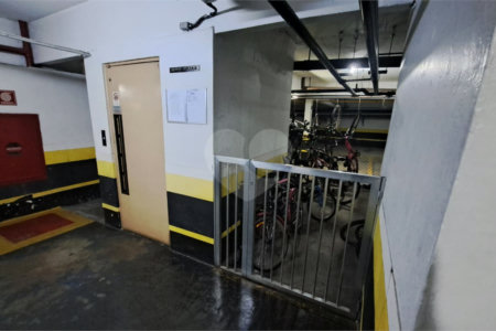 Apartamento à venda com 3 quartos, sendo 1 suíte, em Vila Mariana, São Paulo, SP