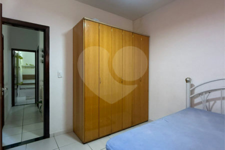 Sobrado à venda ou para alugar com 3 quartos, sendo 1 suíte, em Nossa Senhora Aparecida, Cuiabá, MT