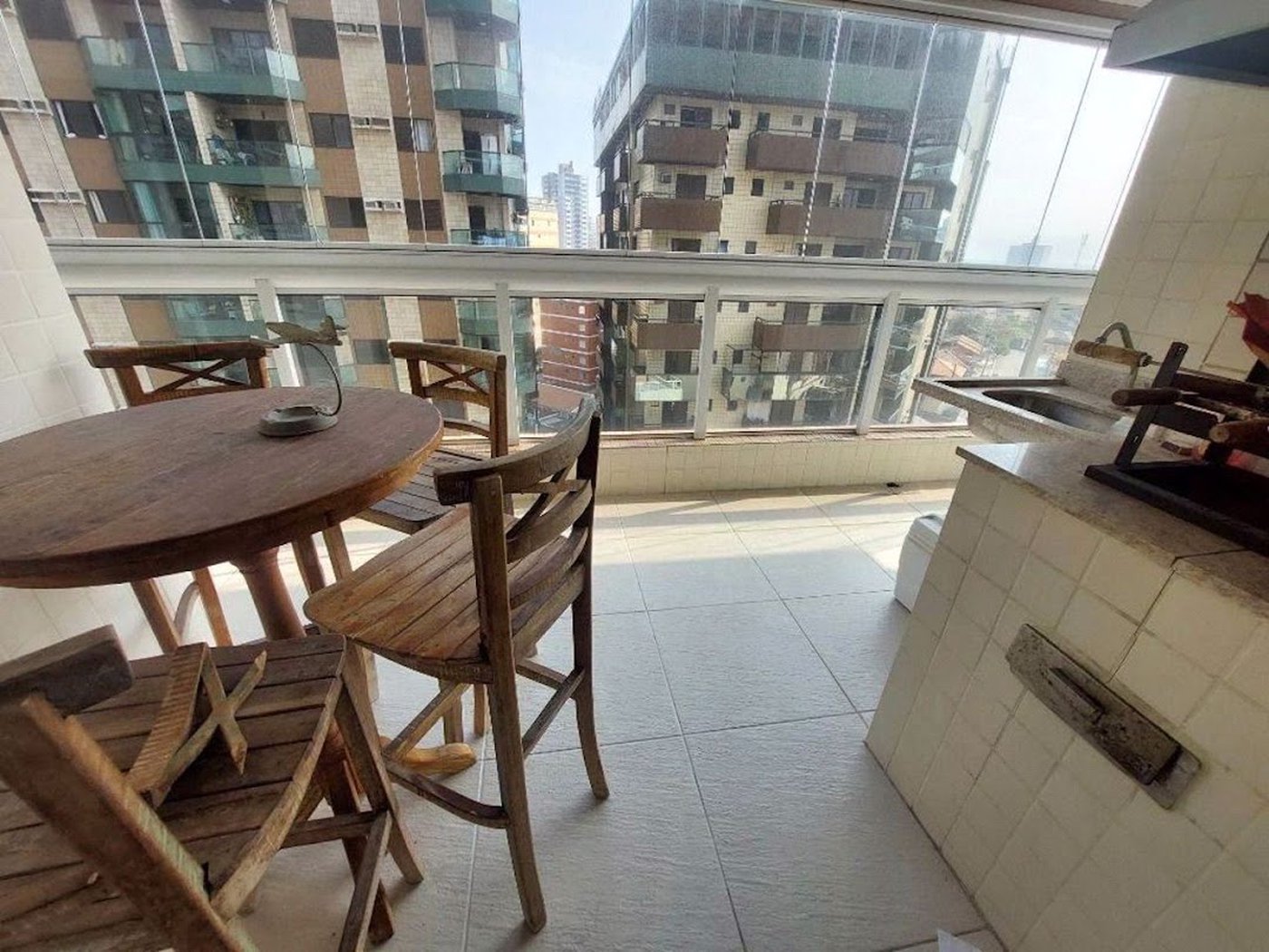 Apartamento Residencial à venda, Tupi, Praia Grande - AP1202.