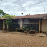 Casa à venda com 3 quartos em Santa Eudóxia, São Carlos, SP