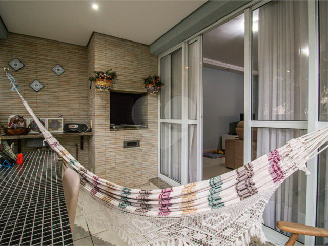 Apartamento à venda com 4 quartos, sendo 2 suítes,  em Jardim Prudência, São Paulo, SP