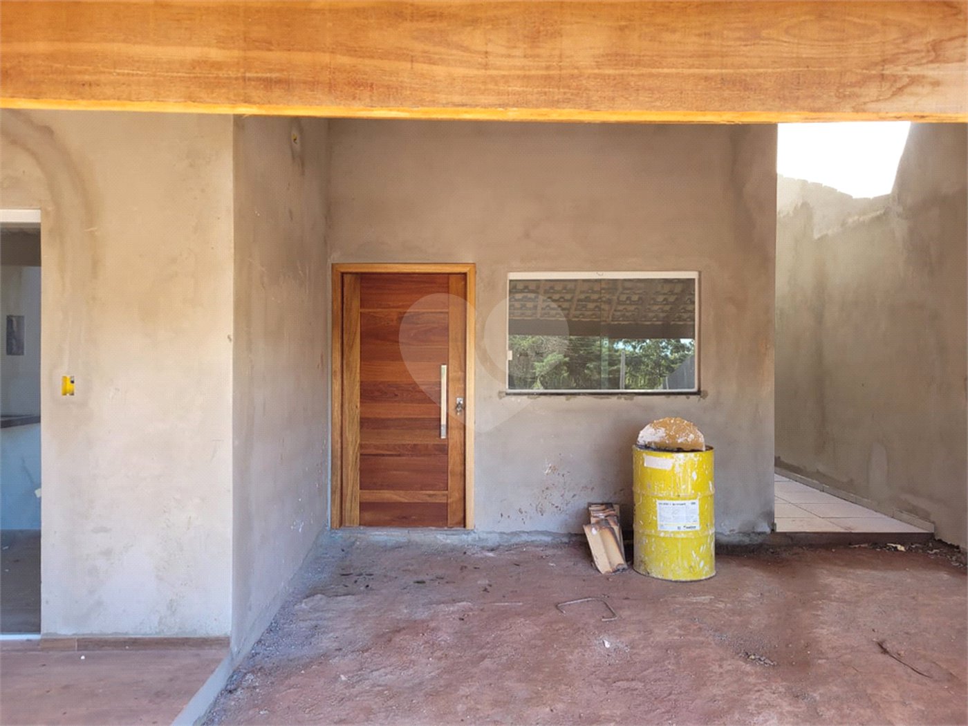 Casa à venda com 3 quartos, sendo 1 suíte, no condomínio Vale dos Gansos, Mairiporã - SP