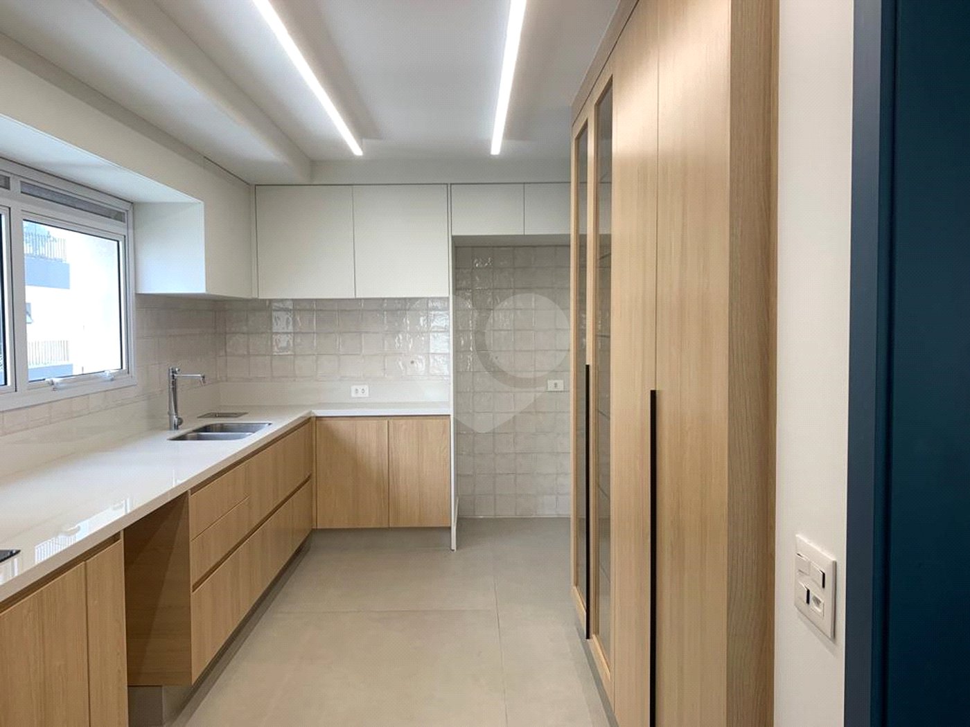 Apartamento à venda com 3 suítes em Indianópolis, São Paulo, SP