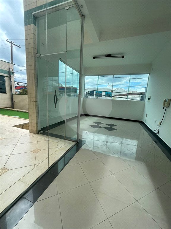 Sobrado à venda ou para alugar com 4 quartos, sendo 1 suíte,  em Tucuruvi, São Paulo, SP
