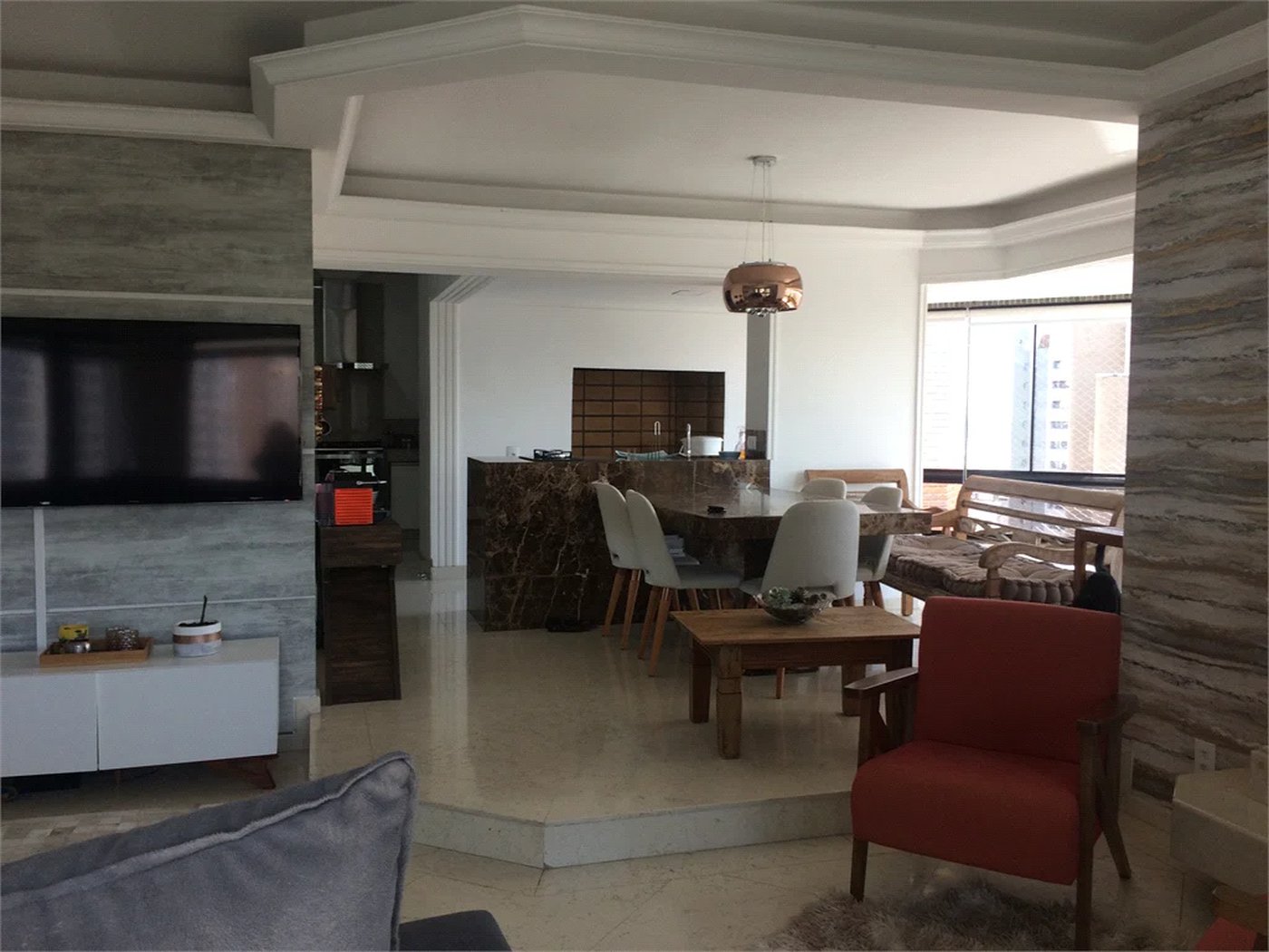 Apartamento à venda com 3 suítes em Vila Suzana, São Paulo, SP