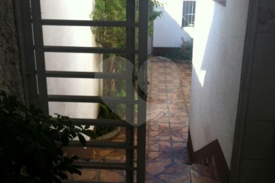 Sobrado à venda com 3 quartos em Vila Nova Cachoeirinha, São Paulo, SP