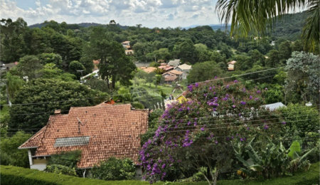 Casa à venda com 3 quartos, sendo 1 suíte,  no condomínio Clube de Campo Fazenda Tabarã, Mairiporã - SP