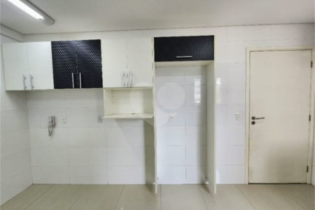 Apartamento à venda com 3 suítes em Santana, São Paulo, SP