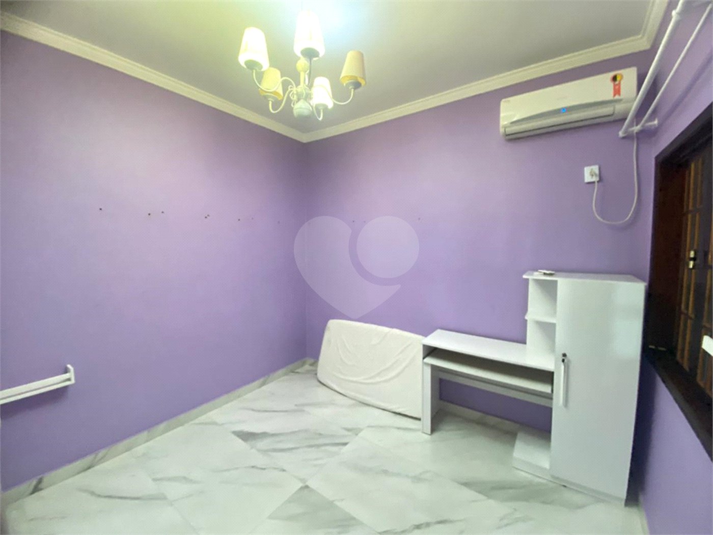 Casa à venda com 4 quartos, sendo 1 suíte, em Inhoaíba, Rio de Janeiro, RJ
