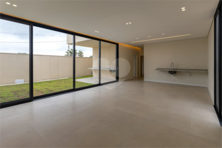 Casa à venda com 3 suítes no condomínio Villagio Azzure, Itupeva - SP