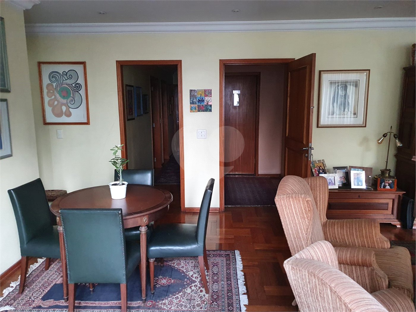Apartamento à venda com 3 quartos, sendo 2 suítes, em Itaim Bibi, São Paulo, SP
