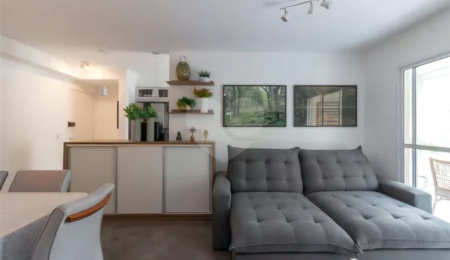 Apartamento à venda com 3 quartos, sendo 1 suíte,  em Jardim das Vertentes, São Paulo, SP