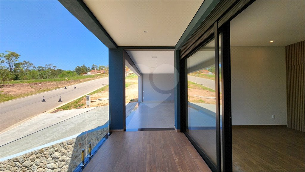 Casa à venda com 4 suítes no condomínio Campos de Santo Antônio II, Itu - SP