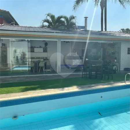 Sobrado à venda com 4 quartos, sendo 2 suítes, em Lapa, São Paulo, SP