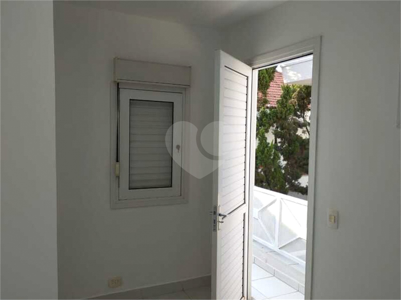 Sobrado à venda com 3 quartos, sendo 1 suíte, em Jardim São Paulo(zona Norte), São Paulo, SP