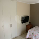 Sobrado à venda com 5 quartos, sendo 1 suíte,  em Jaguaré, São Paulo, SP