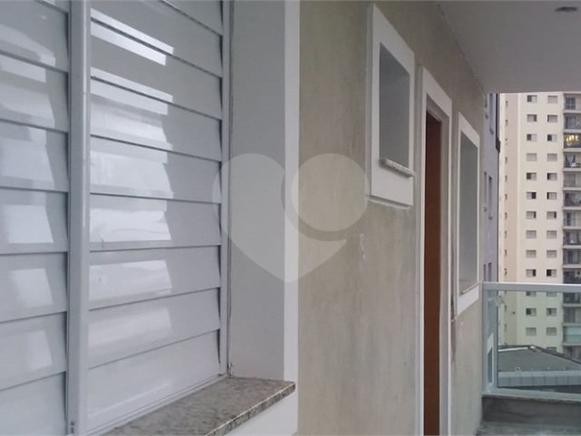 Sobrado à venda com 2 quartos, sendo 1 suíte,  em Santa Teresinha, São Paulo, SP