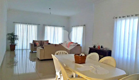Chácara à venda com 4 suítes em Vista Alegre, Vinhedo, SP