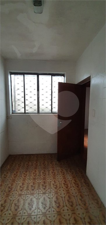 Sobrado à venda com 3 quartos em Várzea da Barra Funda, São Paulo, SP