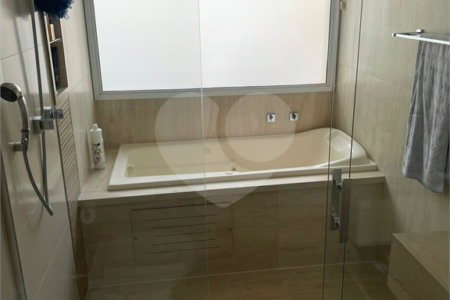 Casa à venda com 3 quartos, sendo 1 suíte, no condomínio Quinta da Boa Vista, Jundiaí - SP