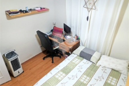 Casa à venda com 3 quartos, sendo 1 suíte, no condomínio Mariana, São Paulo - SP