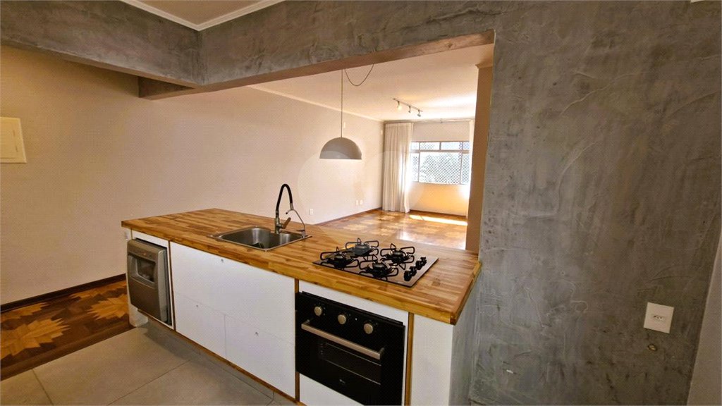 Apartamento à venda com 2 quartos, sendo 1 suíte, em Perdizes, São Paulo, SP