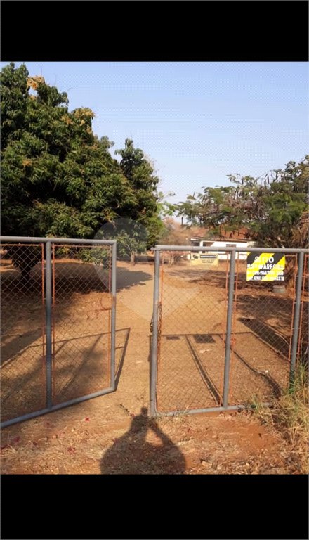 Chácara à venda com 4 quartos no Centro, Guatapará, SP