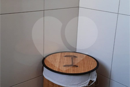 Apartamento à venda com 3 quartos, sendo 1 suíte,  em Vila Pagano, Valinhos, SP