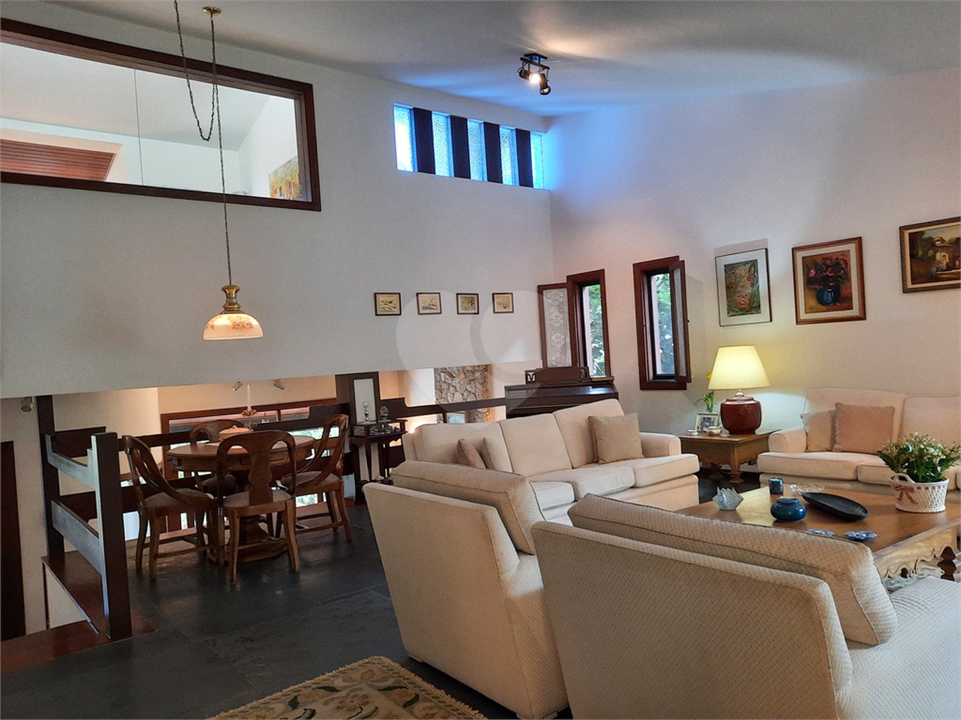 Casa à venda com 6 quartos, sendo 3 suítes, em Morumbi, São Paulo, SP