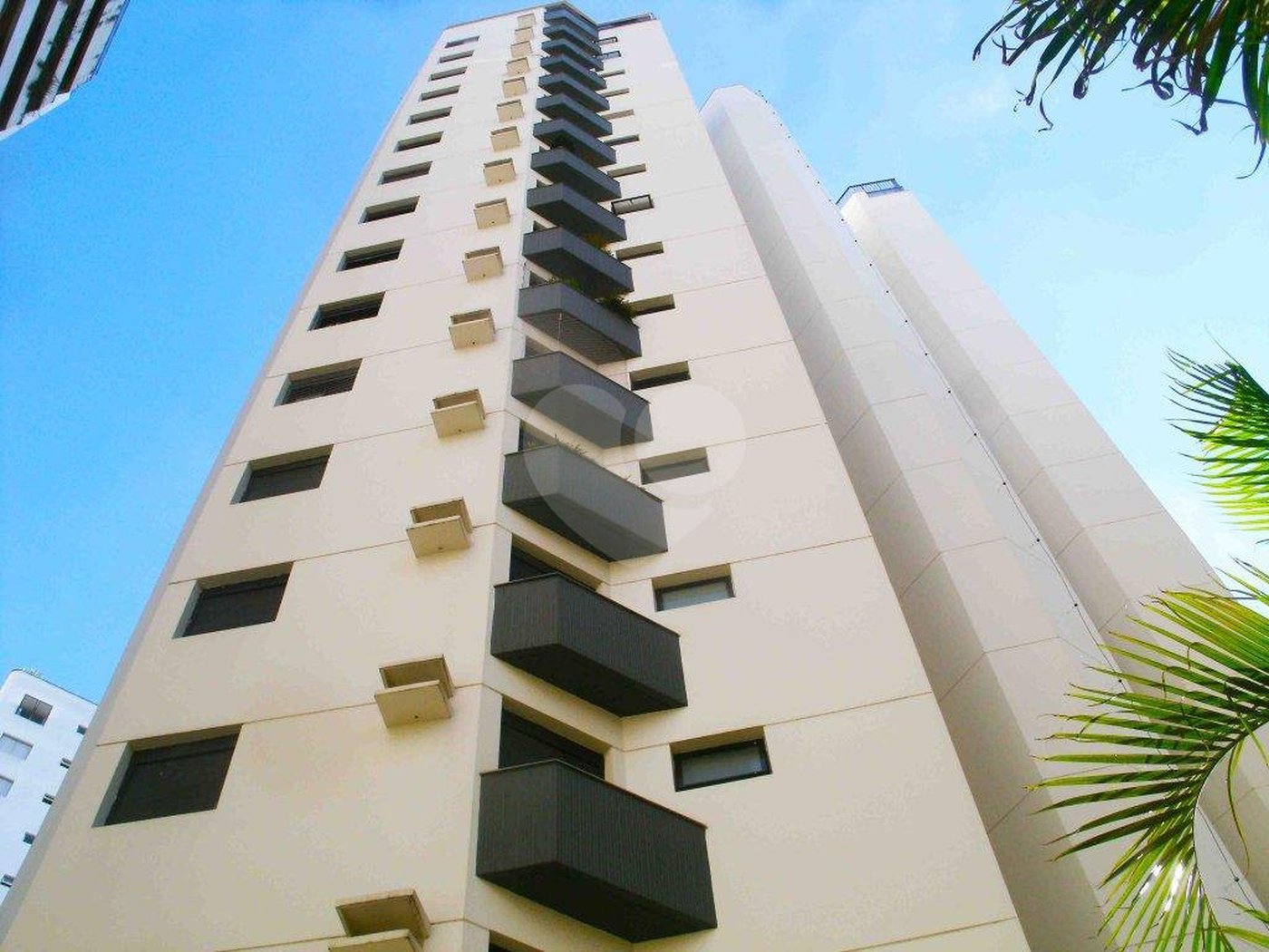 Apartamento para alugar com 3 quartos, sendo 1 suíte, em Brooklin, São Paulo, SP