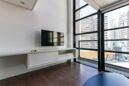 Duplex à venda com 1 suíte em Vila Nova Conceição, São Paulo, SP
