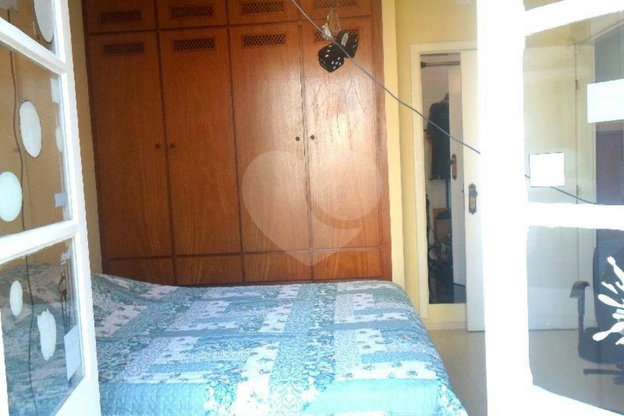 Sobrado à venda com 3 suítes em Santana, São Paulo, SP