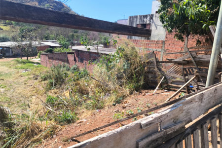 Terreno a venda no Cidade Aracy 2