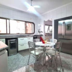 Apartamento Residencial à venda, Gonzaga, Santos - AP0964.