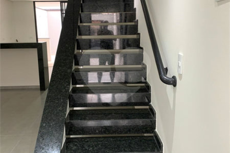 Casa à venda com 3 quartos, sendo 2 suítes,  em Vila Francisco Matarazzo, Santo André, SP
