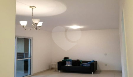 Apartamento à venda com 3 quartos, sendo 1 suíte, em Jardim Emília, Sorocaba, SP