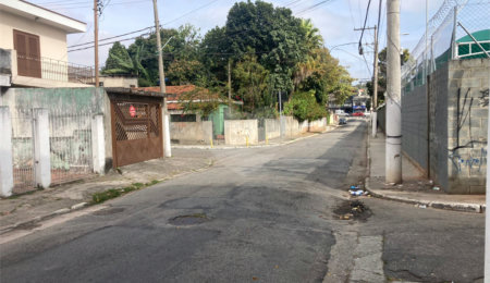 Casa Térrea à venda com 3 quartos em Vila Mazzei, São Paulo, SP