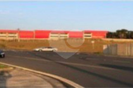 Casa para alugar com 1 quarto no condomínio Complexo Julio Reis de Galpões, Sorocaba - SP