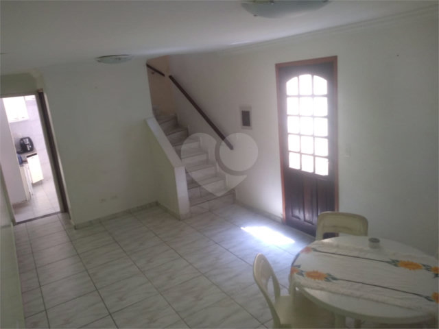 Sobrado à venda com 3 quartos, sendo 1 suíte,  em Cupecê, São Paulo, SP