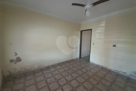 Casa à venda no Jardim Industrial – Oportunidade para reforma