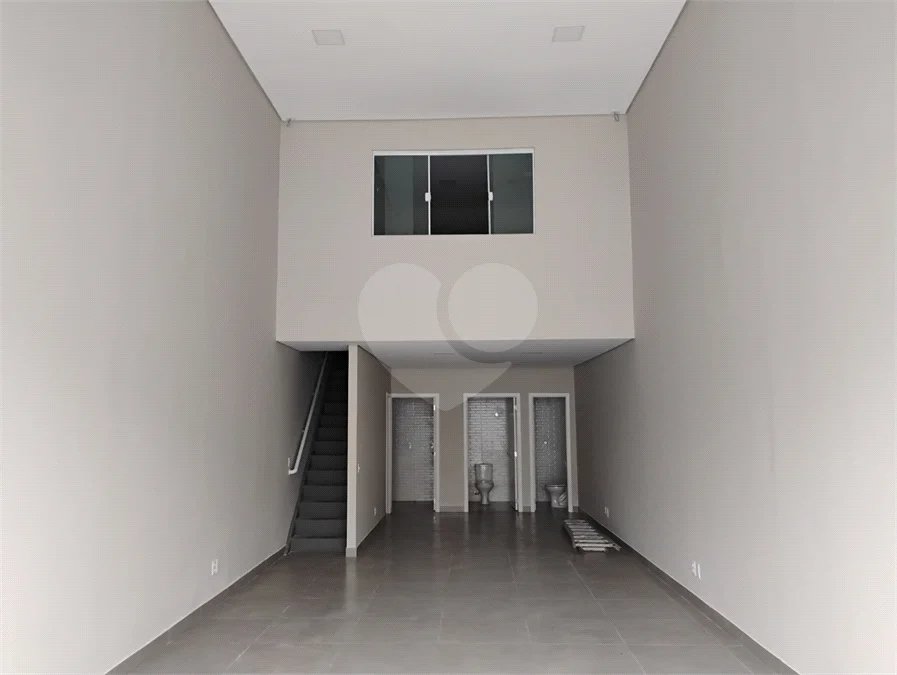 Aluga-se Salão Comercial na Vila Mascote