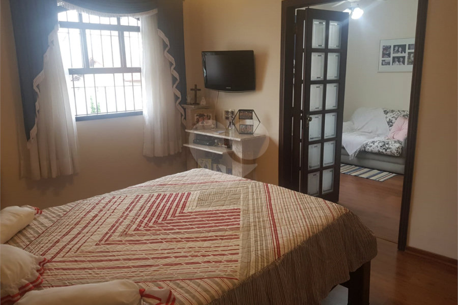 Sobrado à venda com 4 quartos em Jaçanã, São Paulo, SP