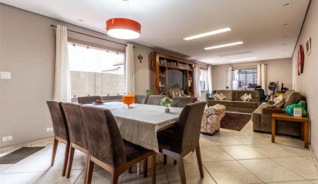 Casa à venda ou para alugar com 3 quartos, sendo 1 suíte,  em Perdizes, São Paulo, SP