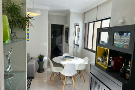 Apartamento à venda com 2 quartos, sendo 1 suíte, em Indianópolis, São Paulo, SP