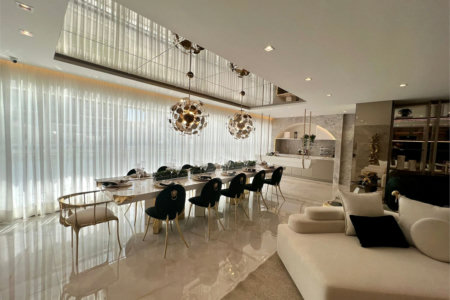 Apartamento à venda com 4 quartos, sendo 3 suítes,  em Jardim das Acácias, São Paulo, SP