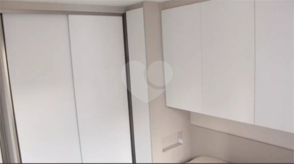 Apartamento à venda com 2 quartos em Parque Reboucas, São Paulo, SP