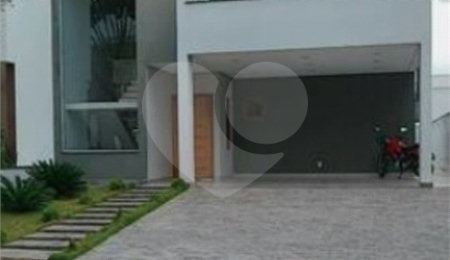 Casa à venda com 3 quartos, sendo 1 suíte,  no condomínio Ibiti Royal Park, Sorocaba - SP